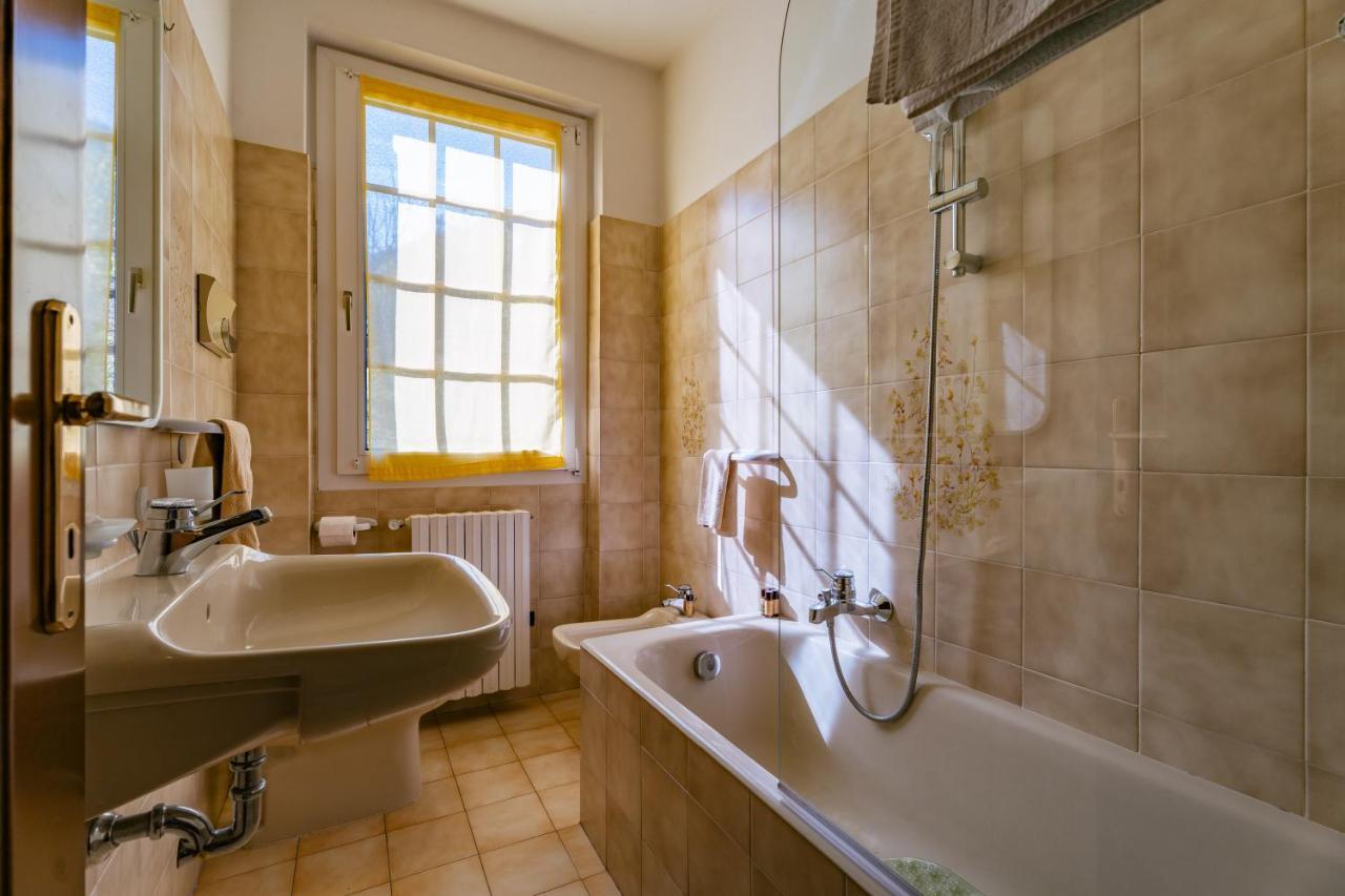 Mary Rose Apartments Oliveto Lario エクステリア 写真